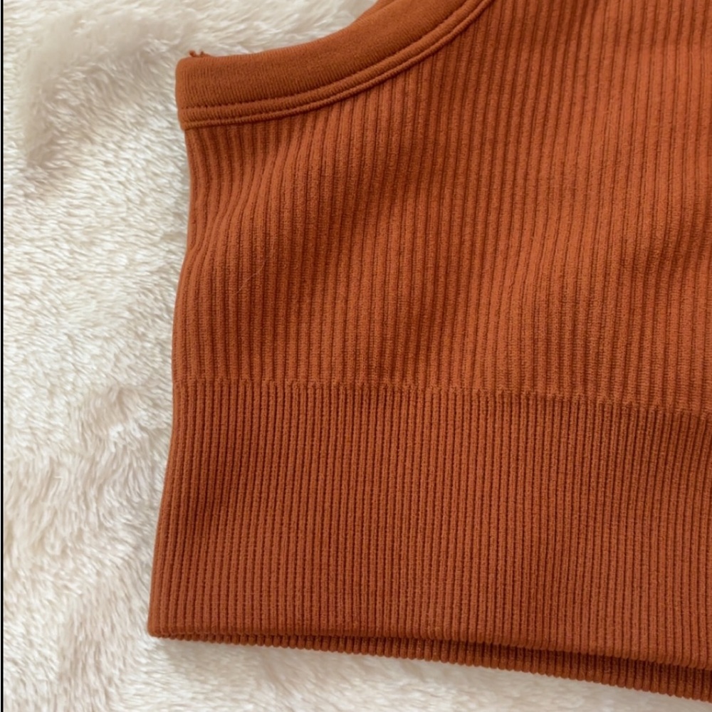 NWOT Oh Polly Ribbed Crop Top - Picture 8 of 9